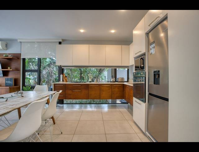 3 BEDROOM TOWNHOUSE FOR SALE IN ZIMBALI ESTATE